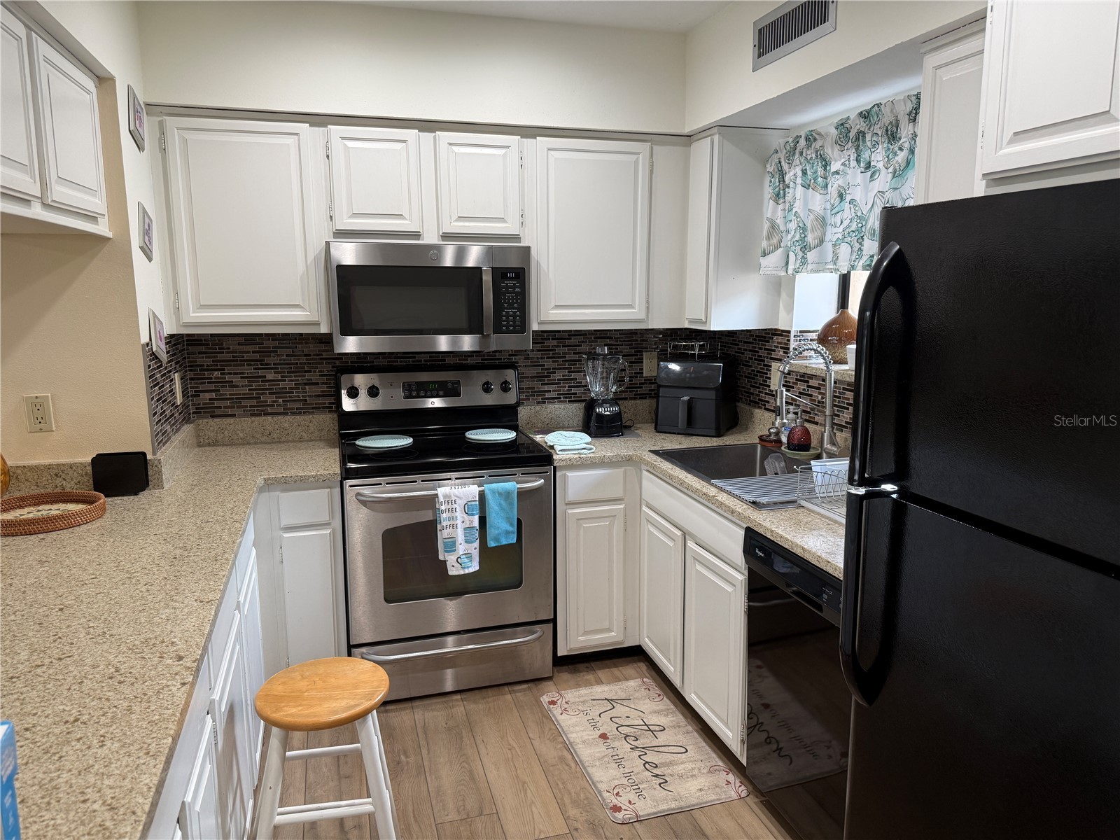 5631 Ashton Lake Drive #7 Sarasota FL 34231 - SUNNYSIDE LAKE A4679910 image5
