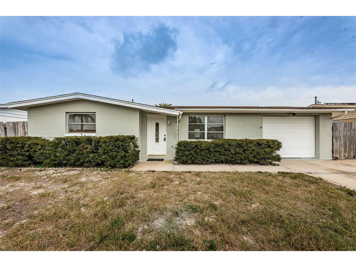 5631 Casino Drive Holiday FL 34690 U8247279 image1