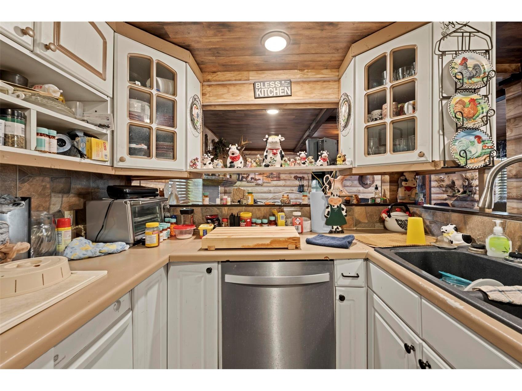 5631 Montana Avenue New Port Richey FL 34652 TB8472496 image19