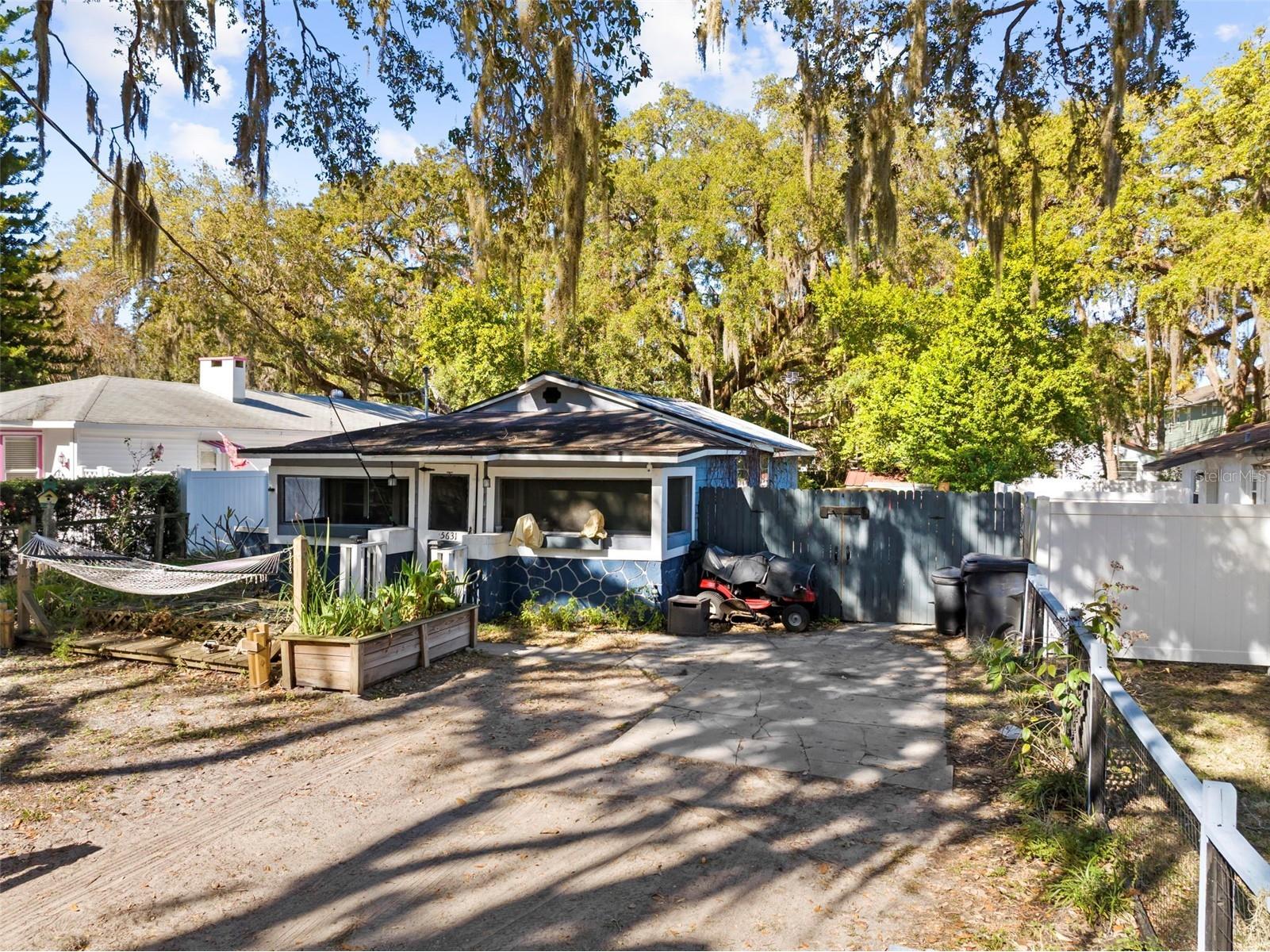 5631 Montana Avenue New Port Richey FL 34652 TB8472496 image2