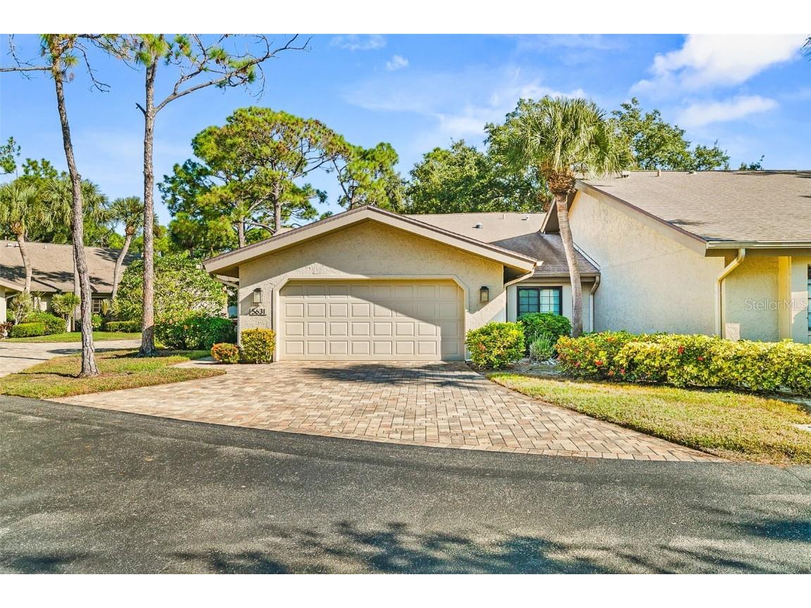 5631 Pipers Waite #12 Sarasota FL 34235 A4671983 image1