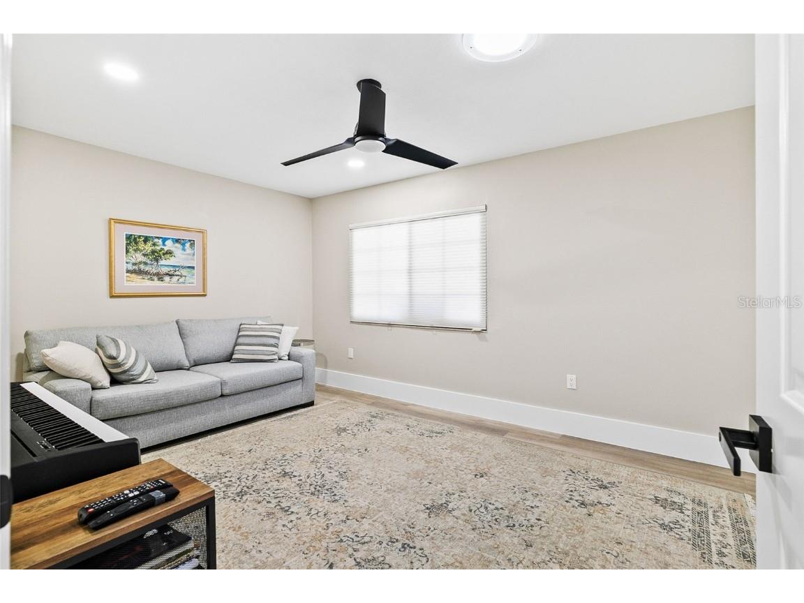 5631 Pipers Waite #12 Sarasota FL 34235 A4671983 image33