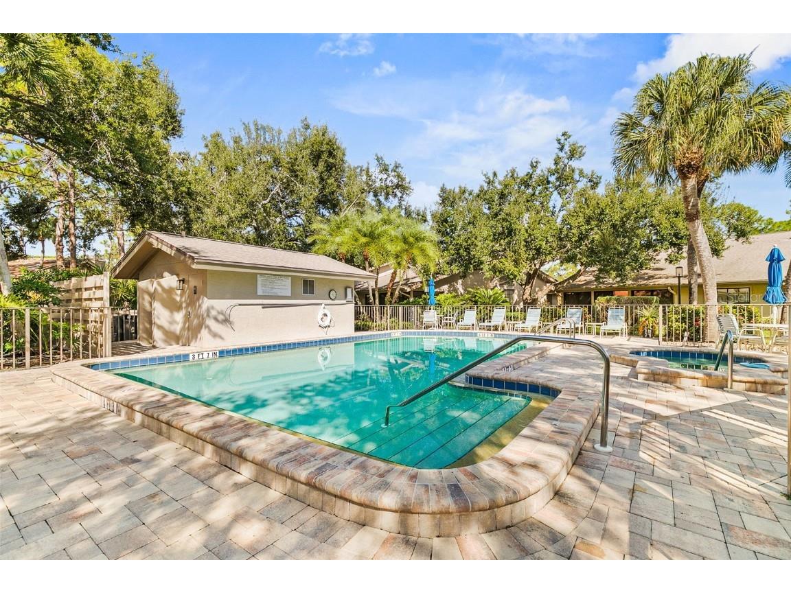 5631 Pipers Waite #12 Sarasota FL 34235 A4671983 image58