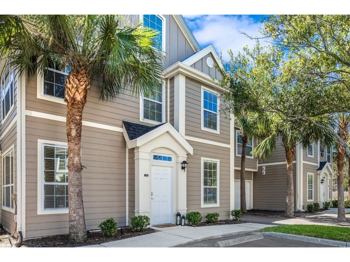 5631 Rosehill Road #101 Sarasota FL 34233 A4586164 image1