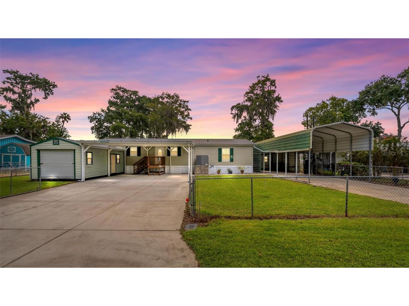 56310 Redbud Road Astor FL 32102 - ST JOHN'S RIVER G5102029 image1