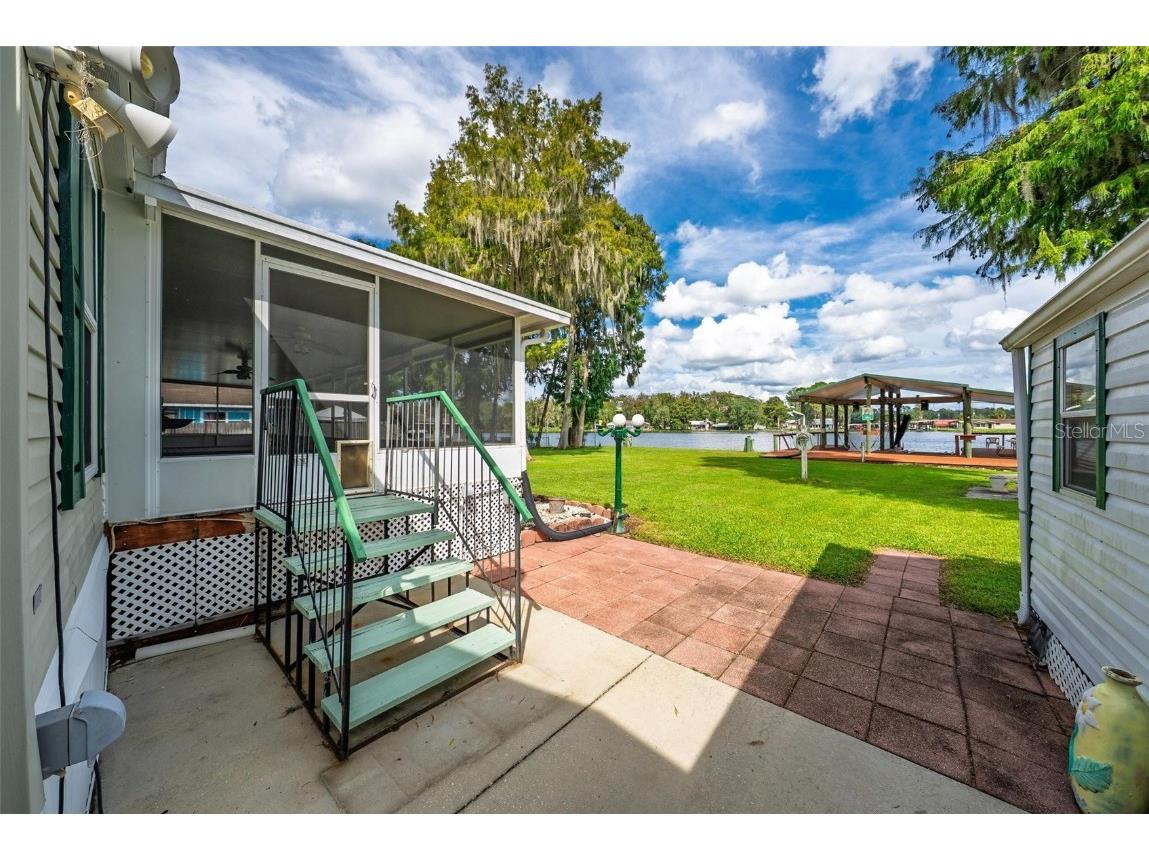 56310 Redbud Road Astor FL 32102 - ST JOHN'S RIVER G5102029 image8