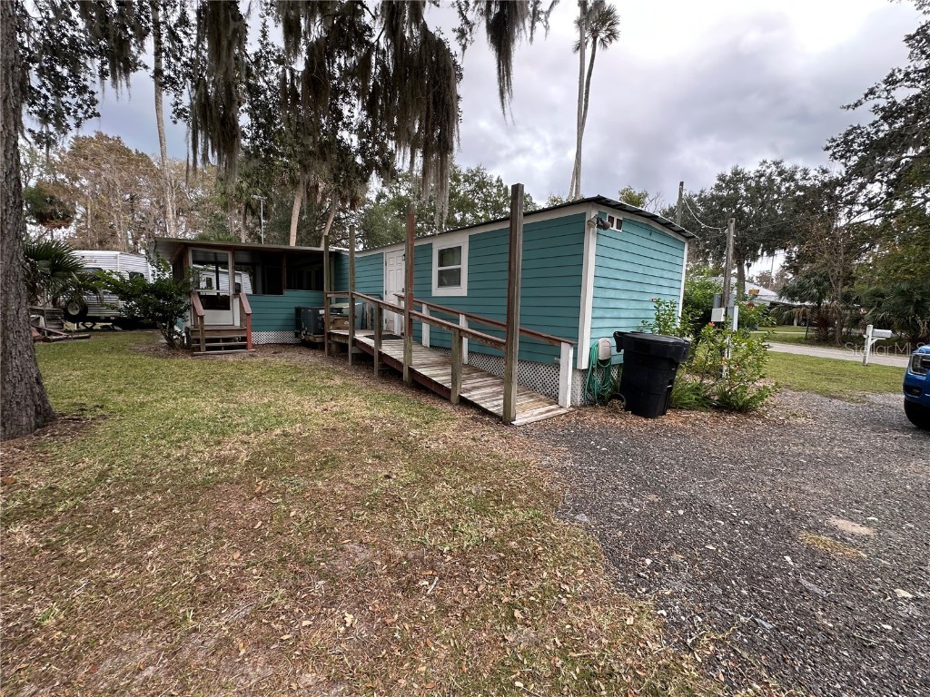 56315 Hickory Road Astor FL 32102 - ST JOHN'S RIVER R4910402 image2