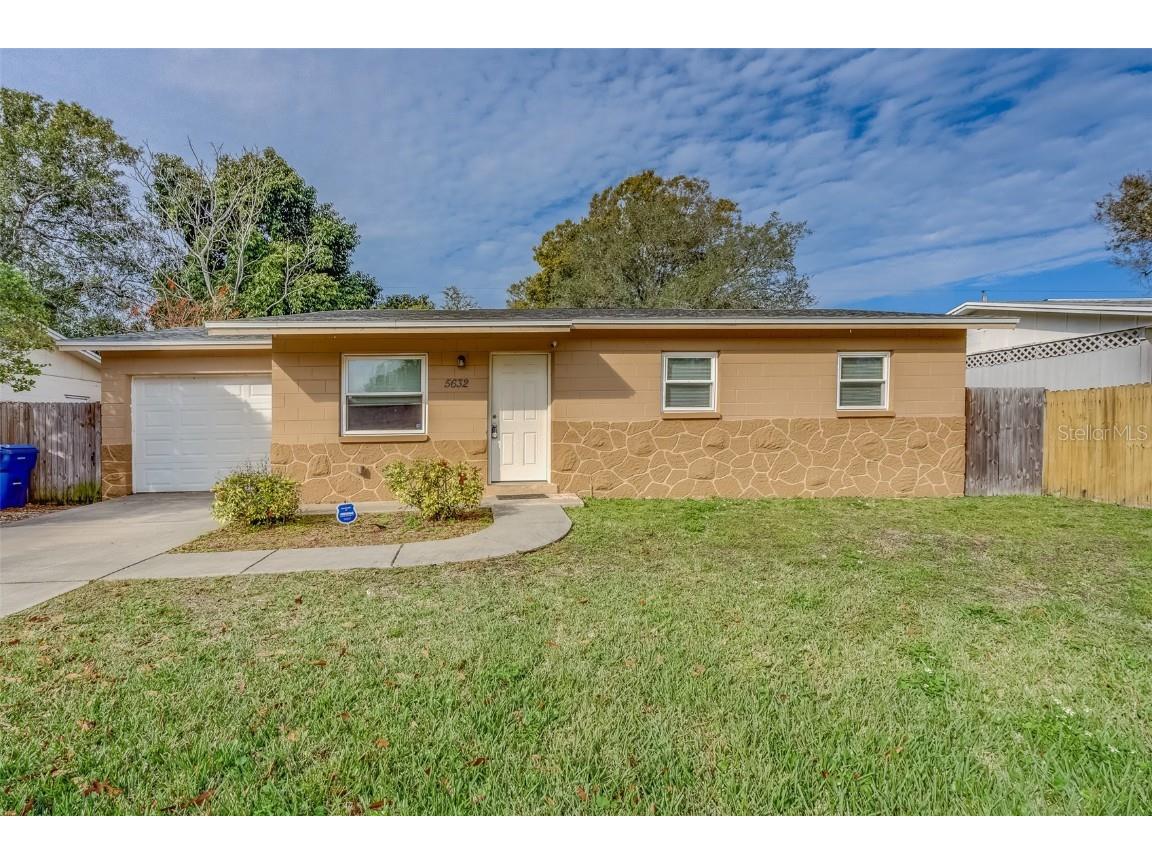 5632 62nd Street N Saint Petersburg FL 33709 U8228668 image1