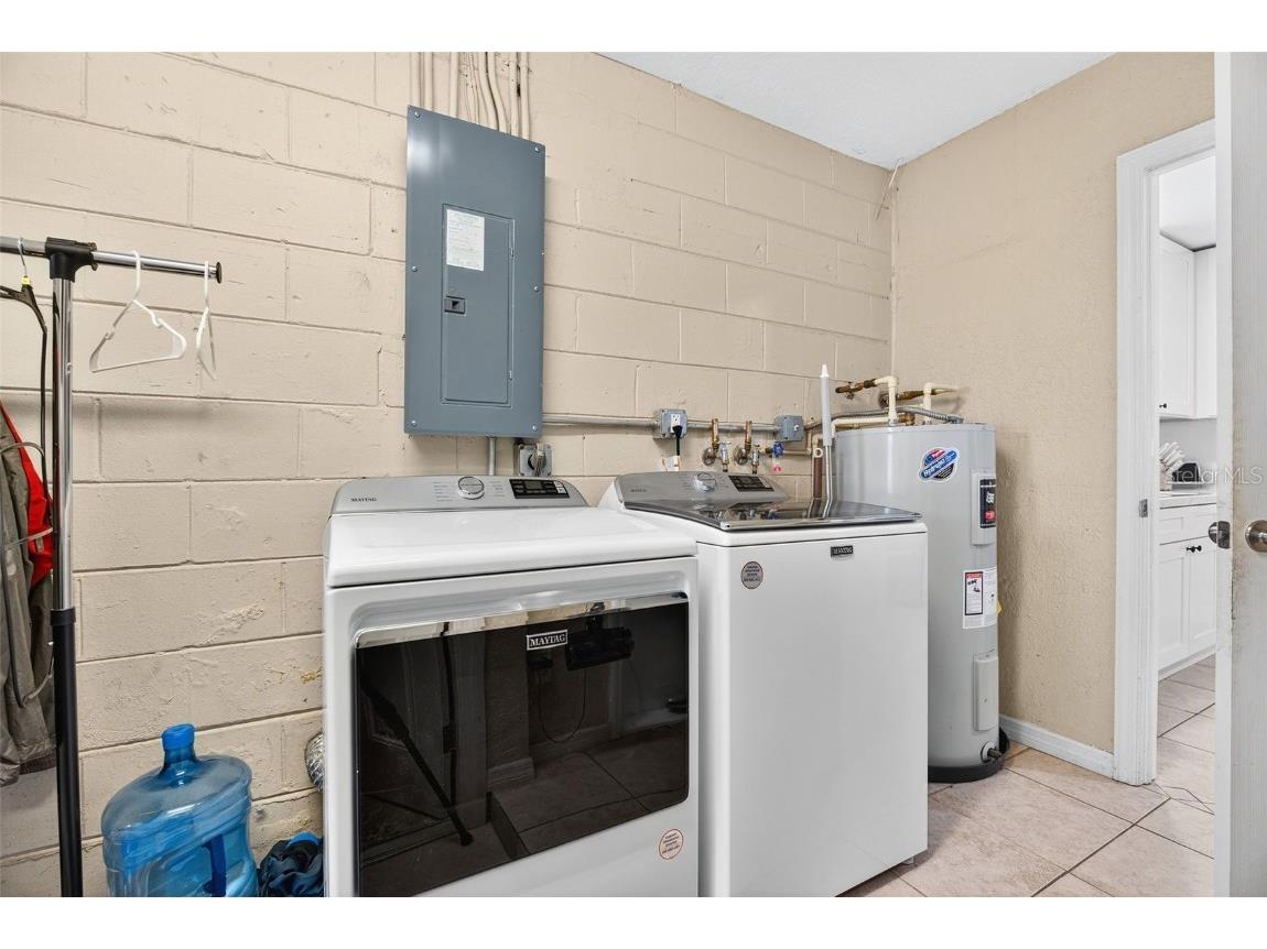 5632 62nd Street N Saint Petersburg FL 33709 TB8413669 image22