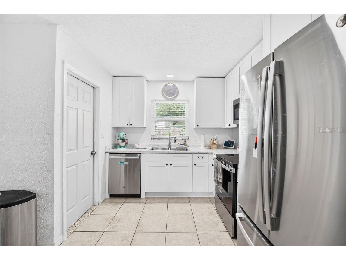 5632 62nd Street N Saint Petersburg FL 33709 TB8413669 image35