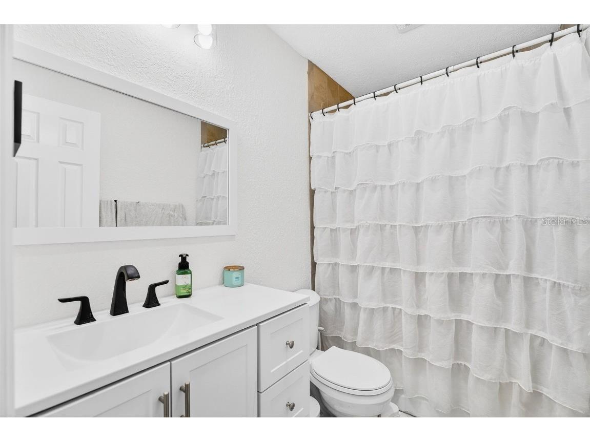 5632 62nd Street N Saint Petersburg FL 33709 TB8413669 image46