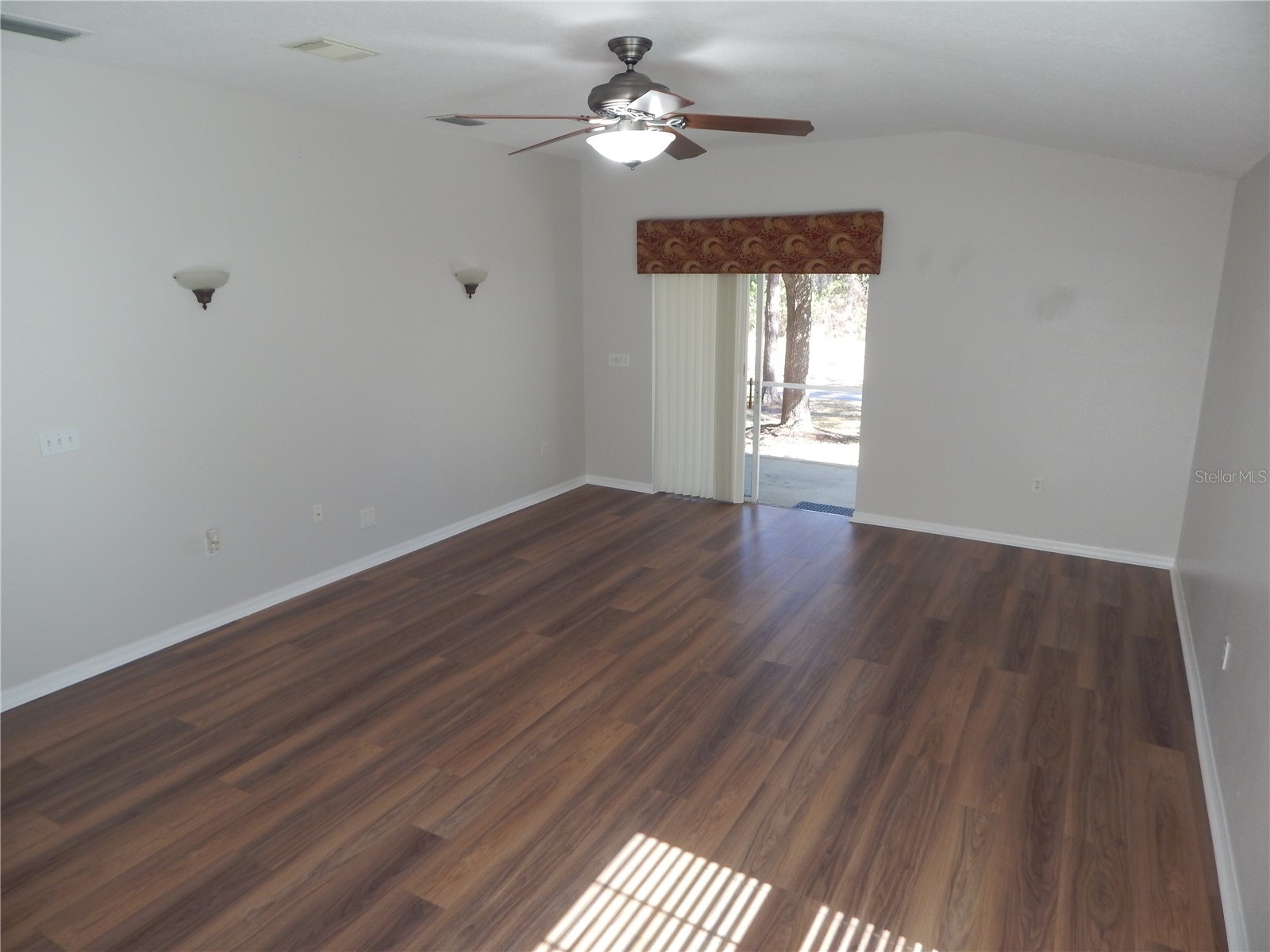 5632 Autumn Shire Drive Zephyrhills FL 33541 TB8474697 image6