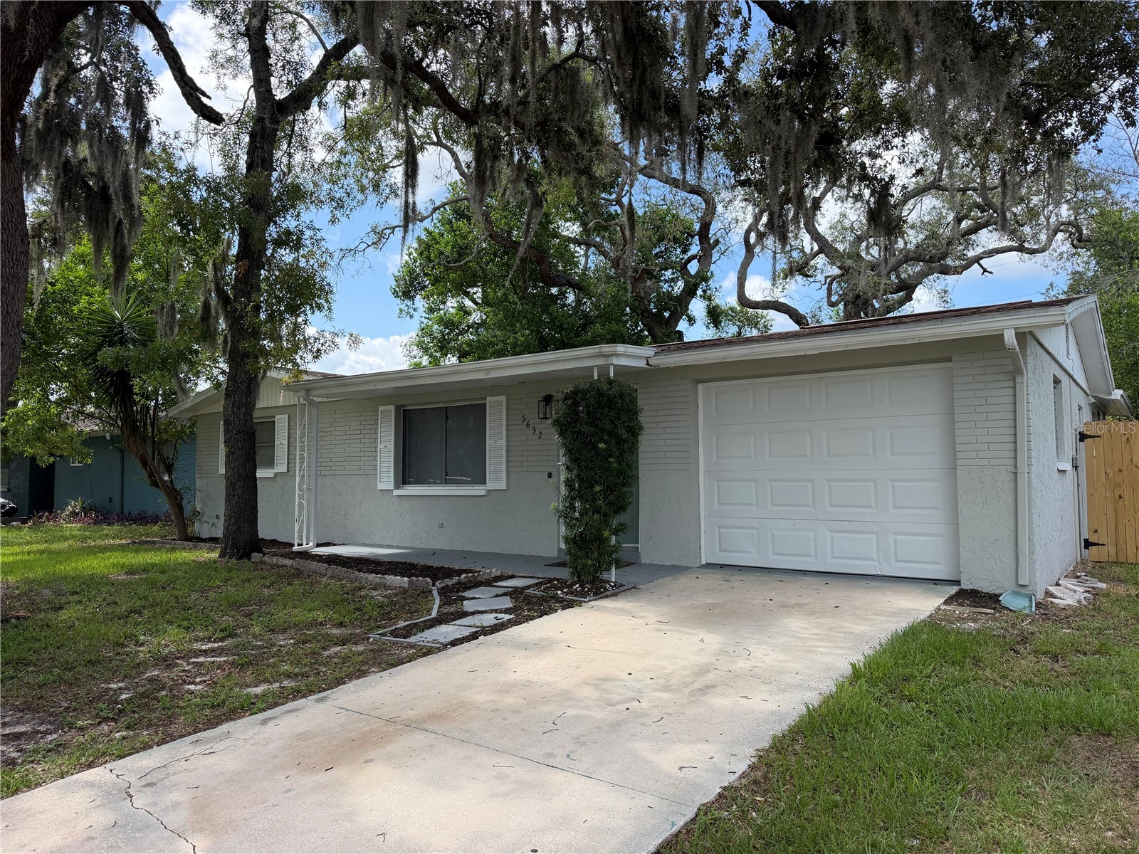 5632 Front Drive Holiday FL 34690 TB8526681 image3