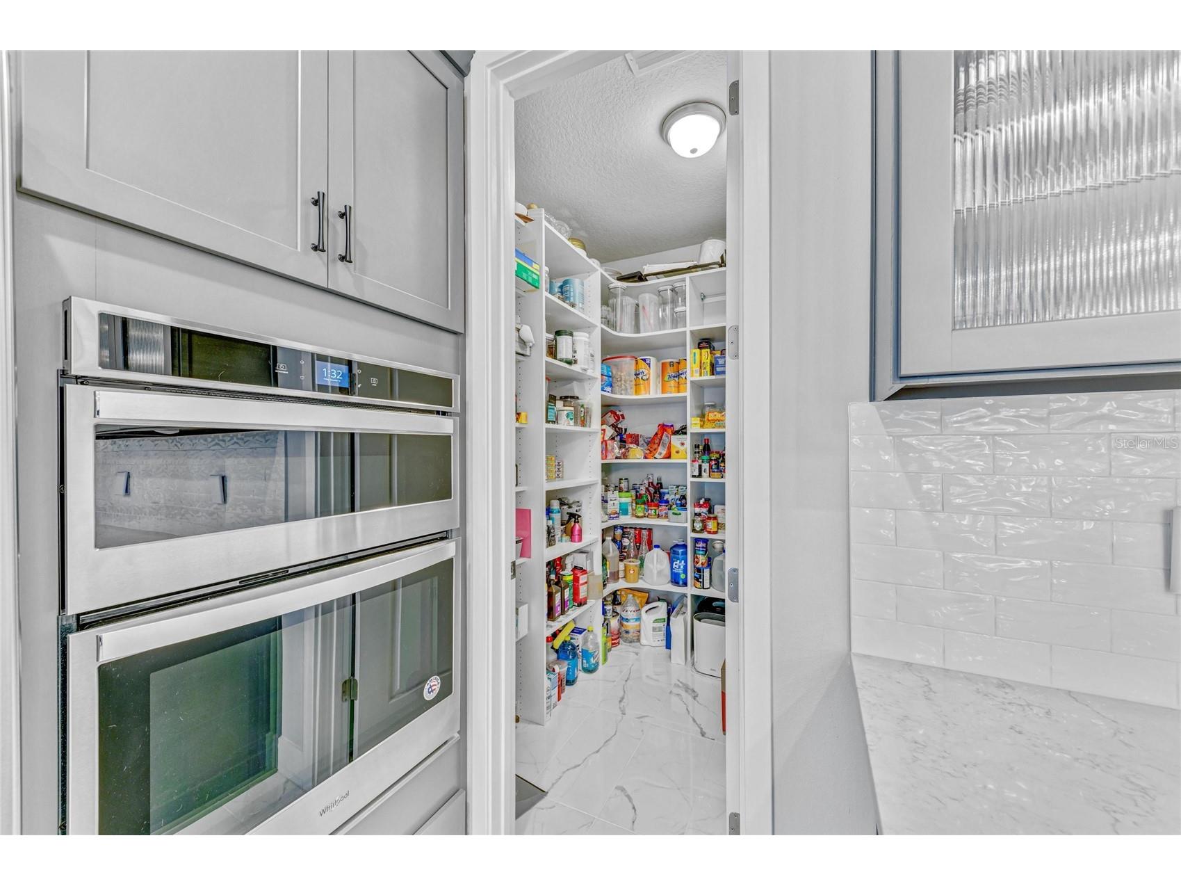 5632 Long Shore Loop Sarasota FL 34238 A4675176 image11