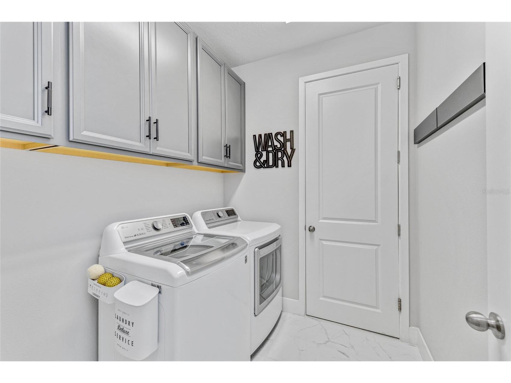 5632 Long Shore Loop Sarasota FL 34238 A4675176 image36