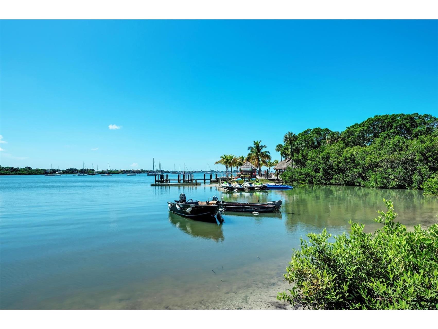 5632 Long Shore Loop Sarasota FL 34238 A4675176 image56