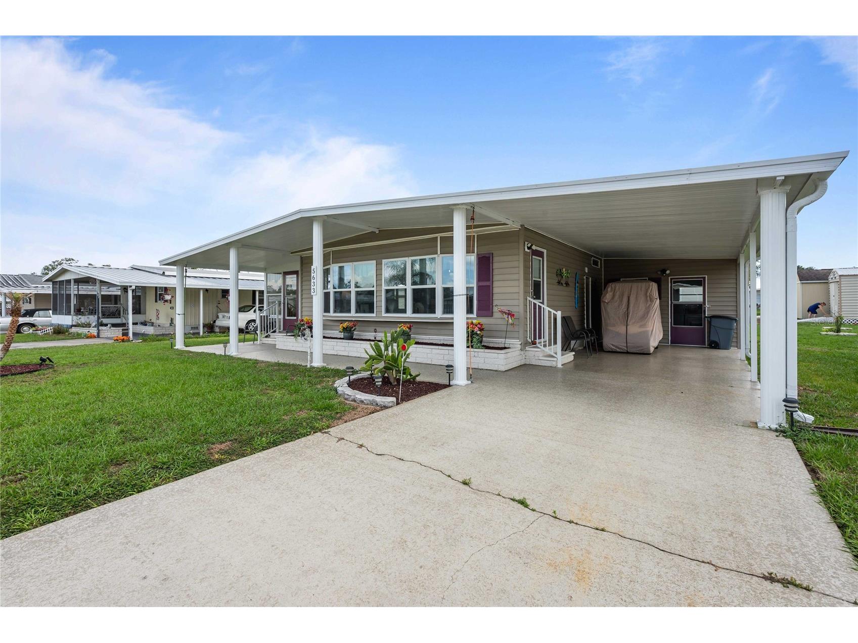 5633 Benton Street Zephyrhills FL 33542 TB8512404 image5