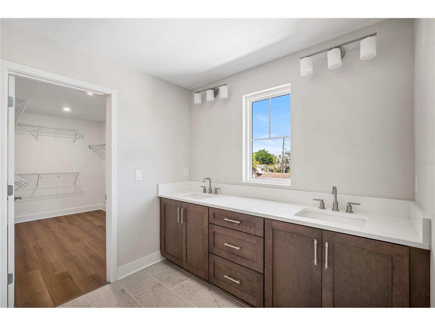 5633 Dartmouth Avenue N Saint Petersburg FL 33710 TB8476350 image18