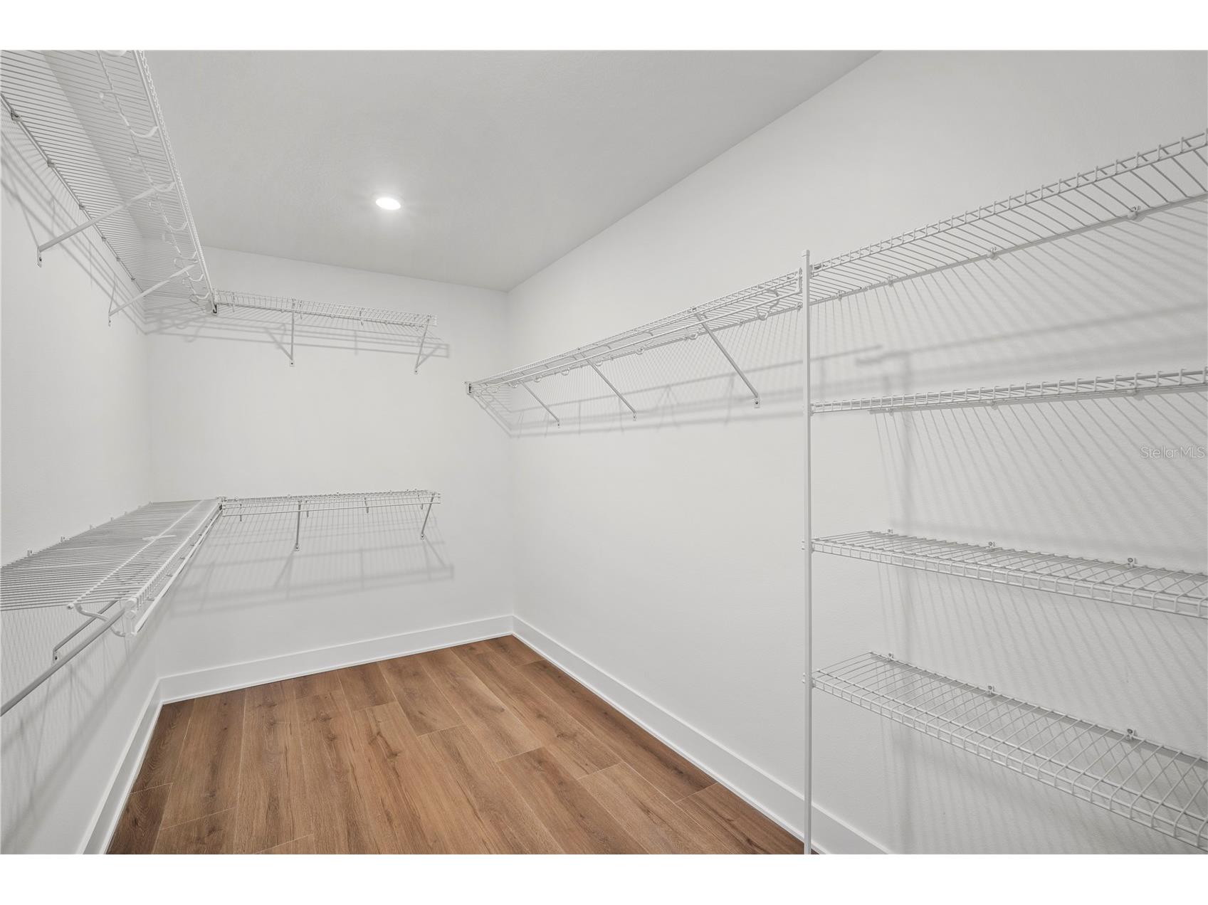 5633 Dartmouth Avenue N Saint Petersburg FL 33710 TB8476350 image19