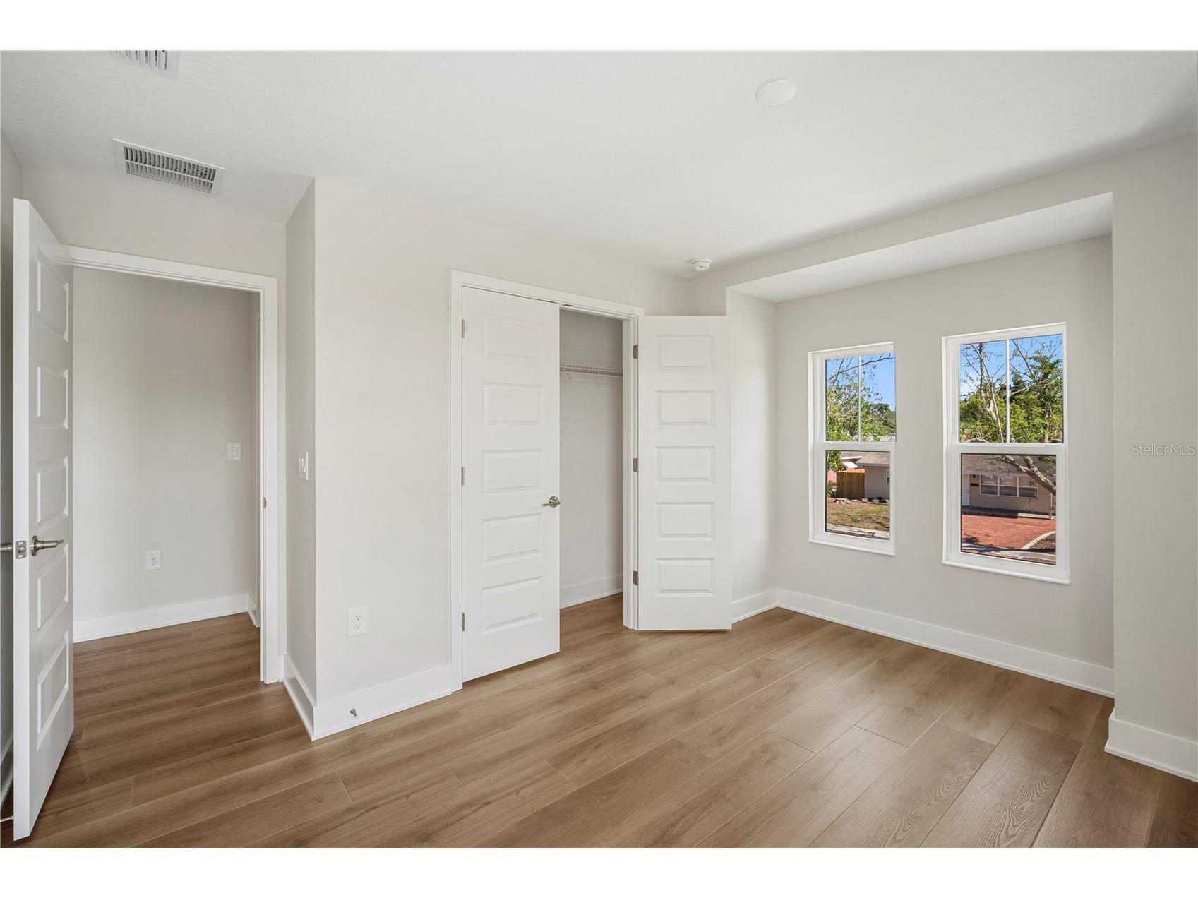 5633 Dartmouth Avenue N Saint Petersburg FL 33710 TB8476350 image20