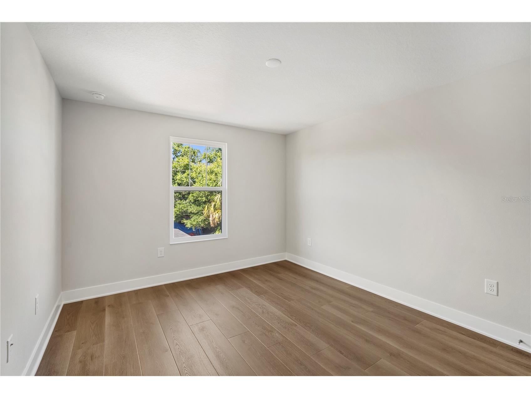 5633 Dartmouth Avenue N Saint Petersburg FL 33710 TB8476350 image23
