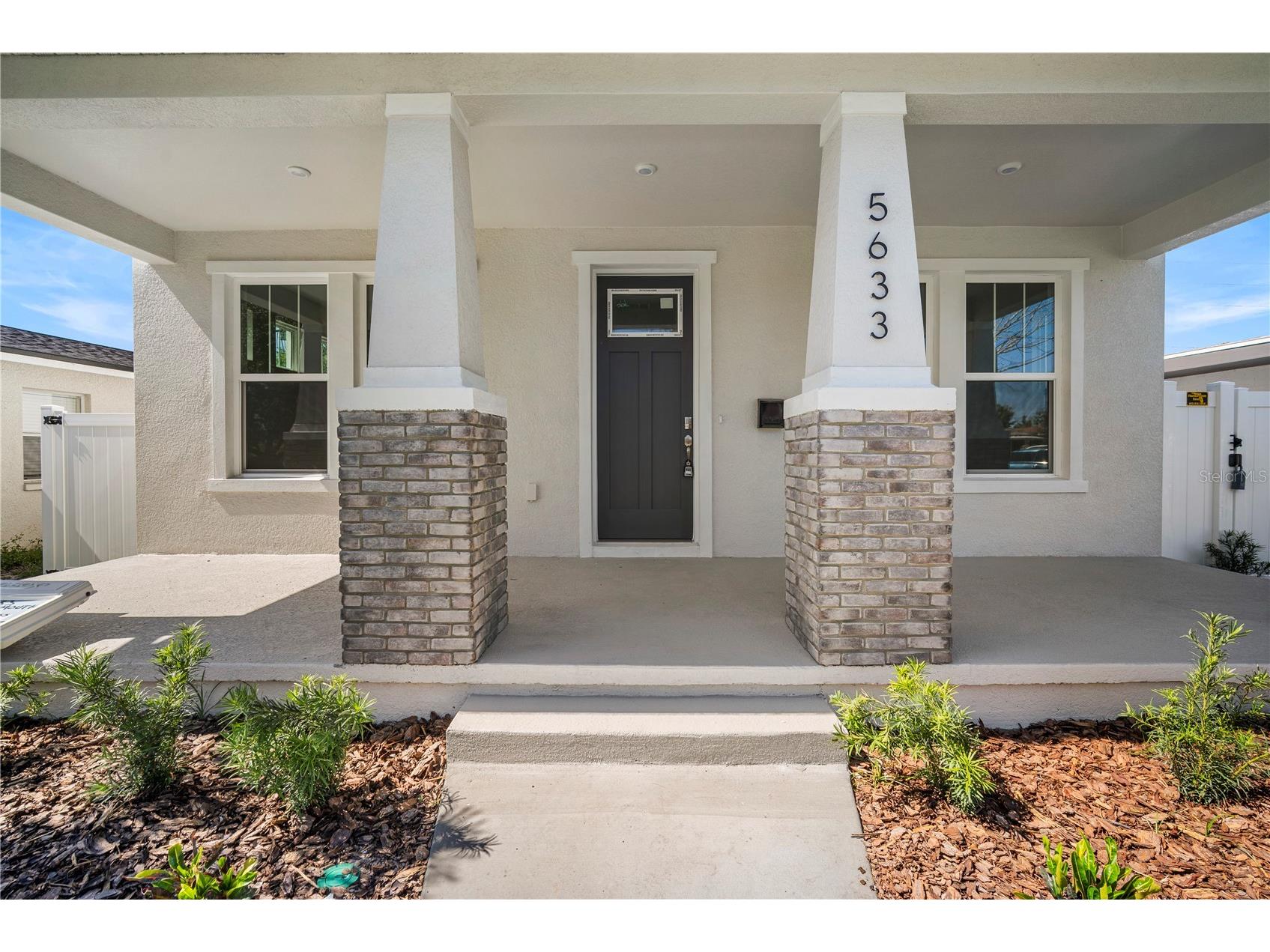 5633 Dartmouth Avenue N Saint Petersburg FL 33710 TB8476350 image3