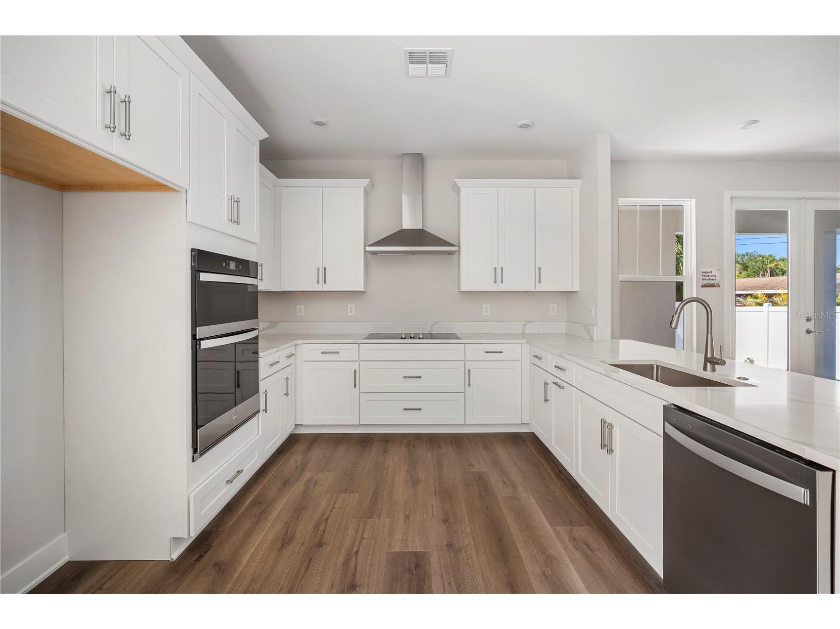5633 Dartmouth Avenue N Saint Petersburg FL 33710 TB8476350 image7