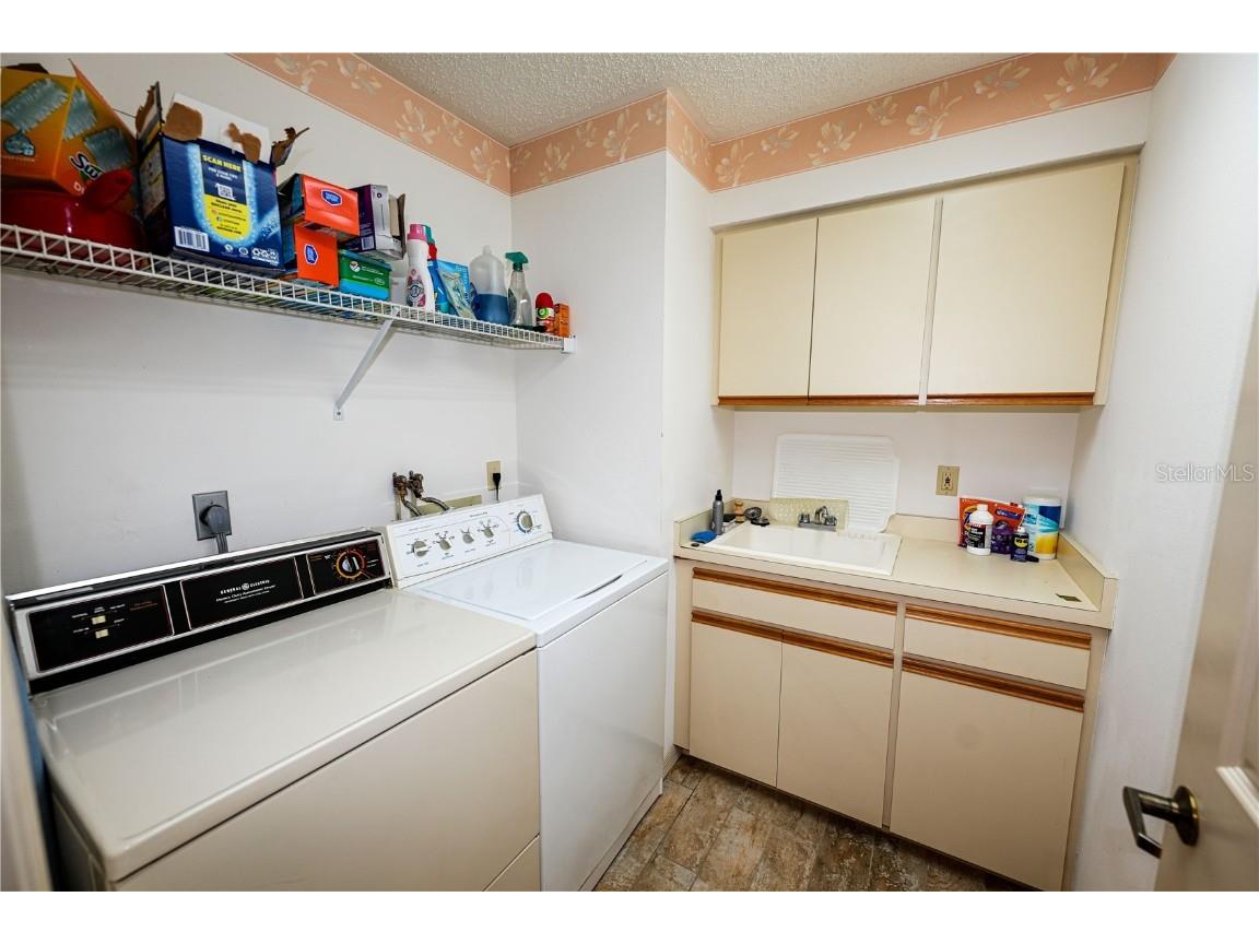 5633 E Long Common Court #20 Sarasota FL 34235 A4660727 image24