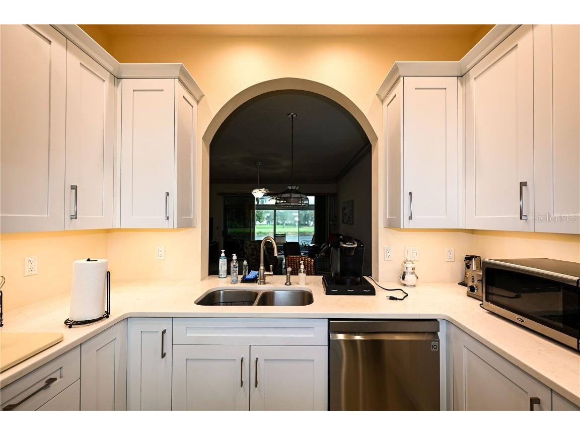 5633 E Long Common Court #20 Sarasota FL 34235 A4660727 image5