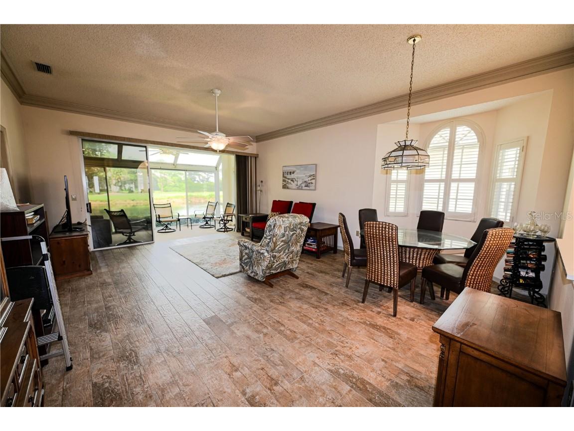 5633 E Long Common Court #20 Sarasota FL 34235 A4660727 image8