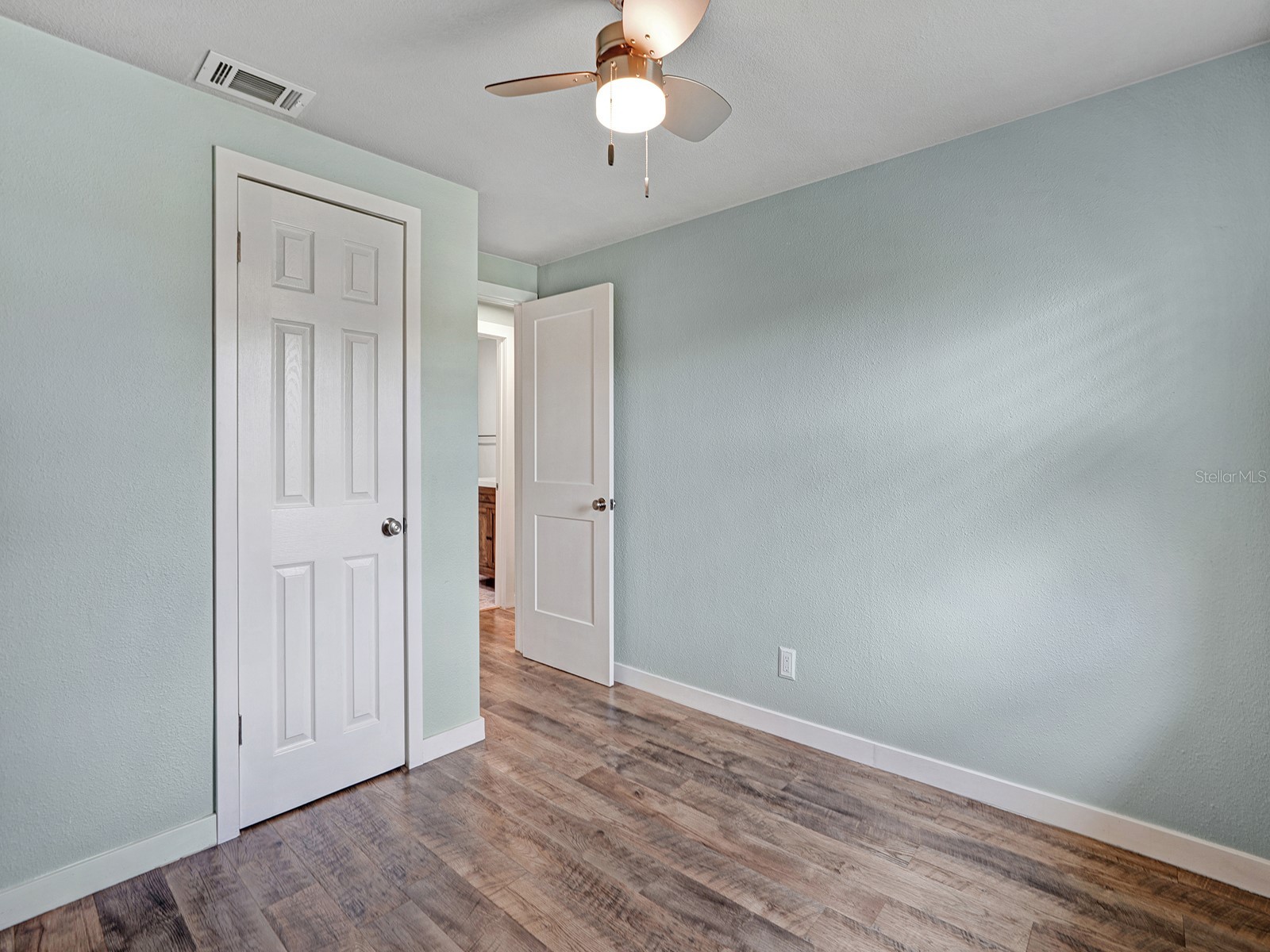 5633 Essex Way New Port Richey FL 34652 TB8514655 image24