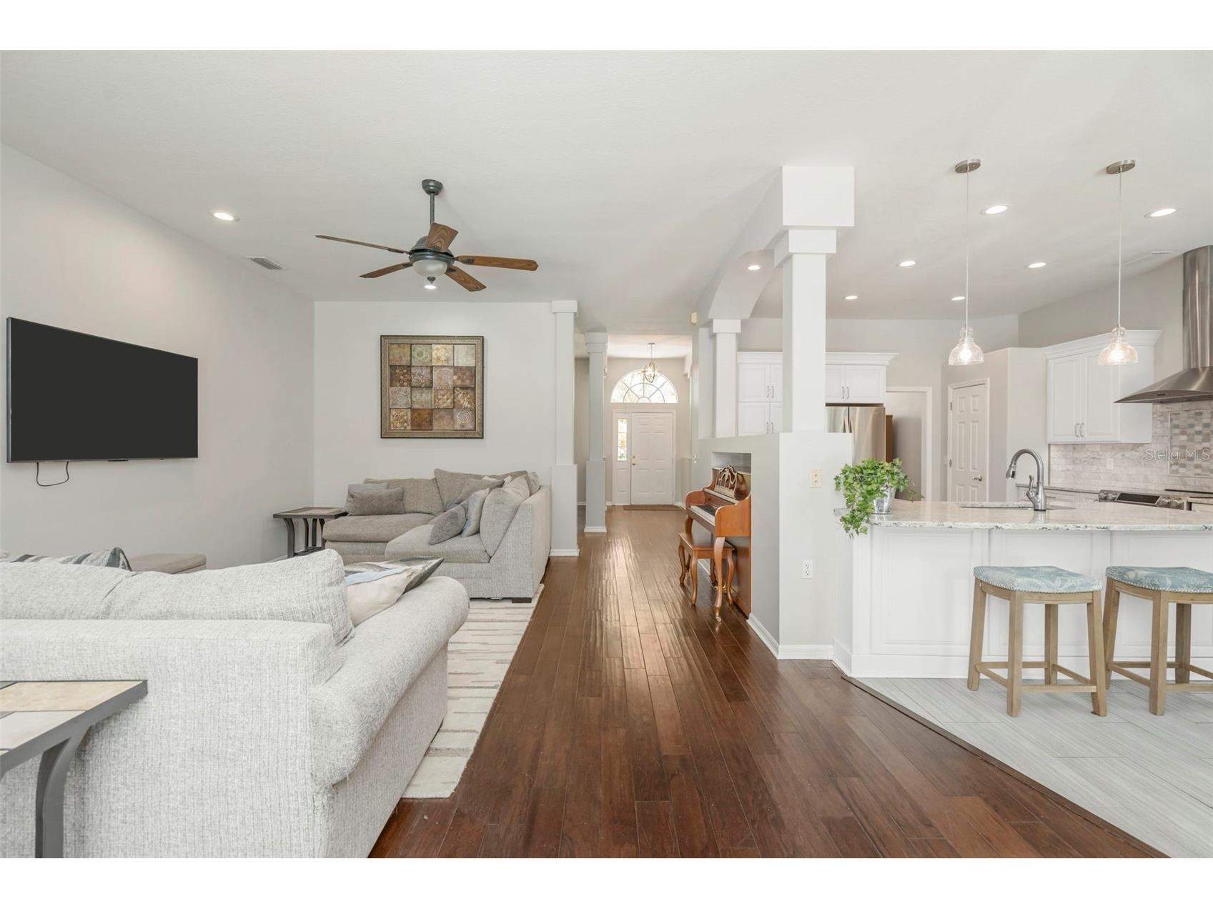 5633 Glencrest Boulevard Tampa FL 33625 TB8518688 image3