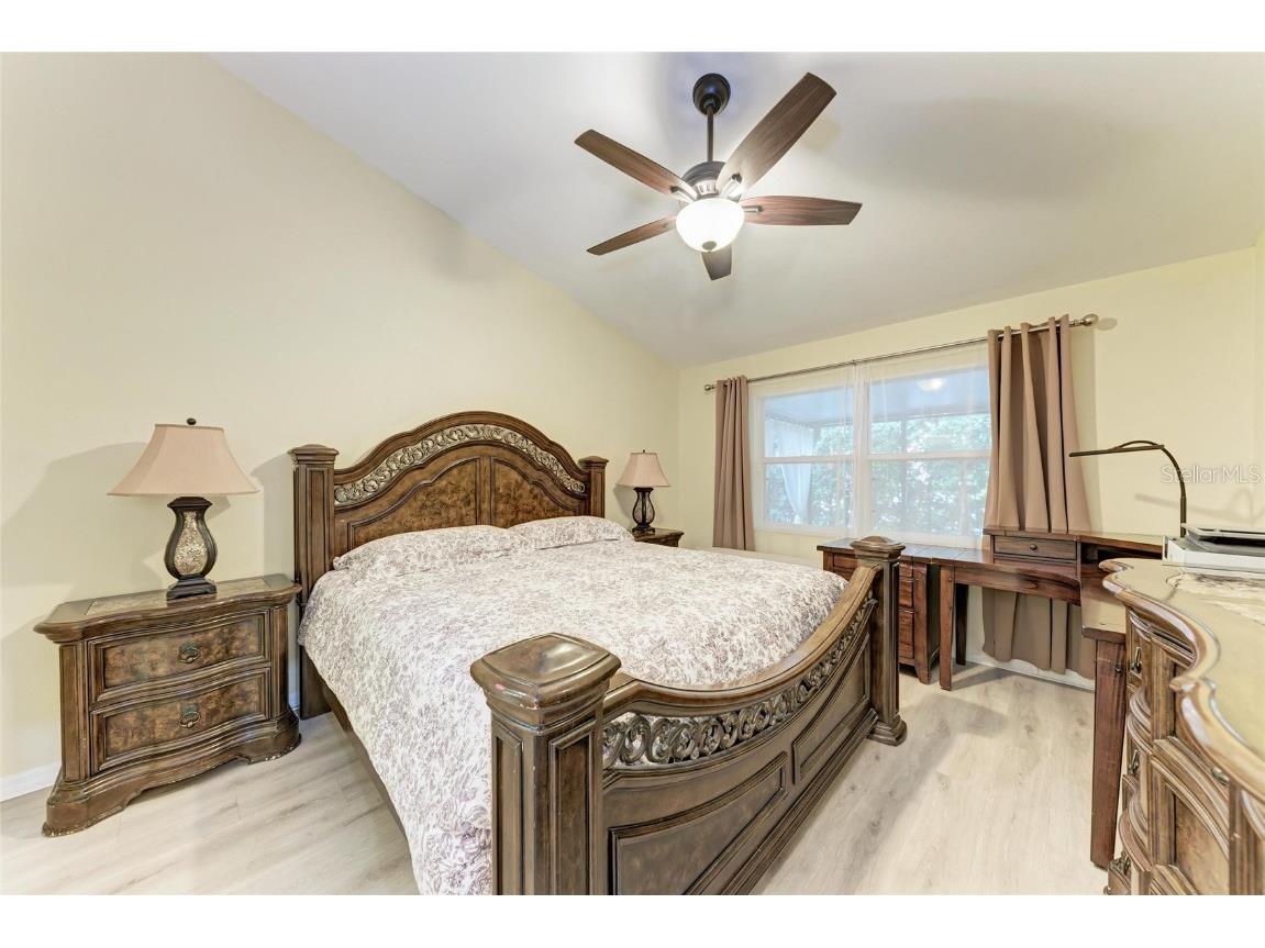 5633 Monte Rosso Road Sarasota FL 34243 TB8425275 image19