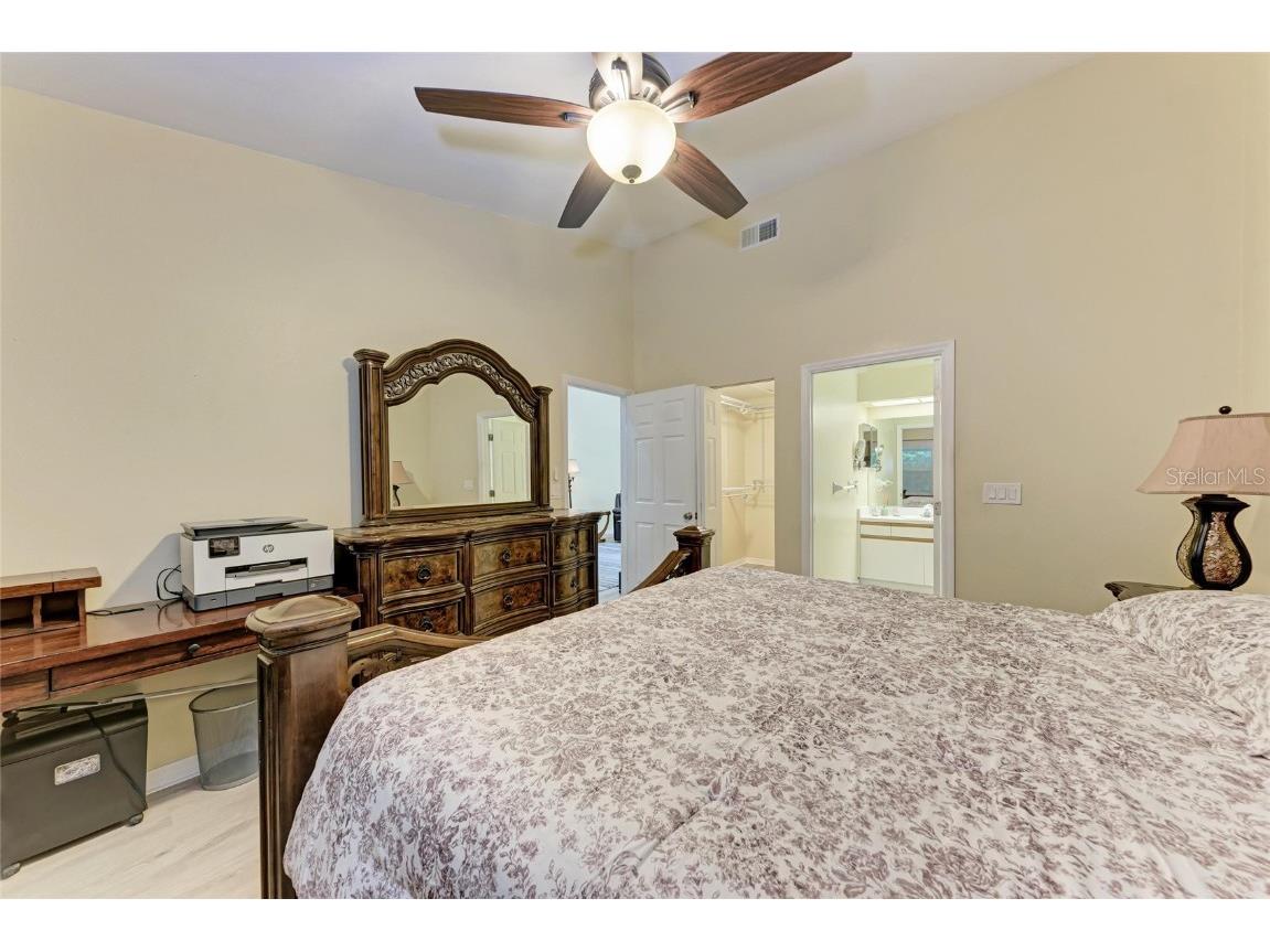 5633 Monte Rosso Road Sarasota FL 34243 TB8425275 image20