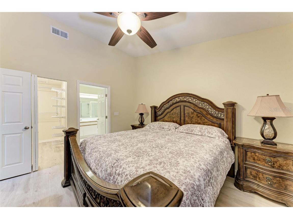 5633 Monte Rosso Road Sarasota FL 34243 TB8425275 image21