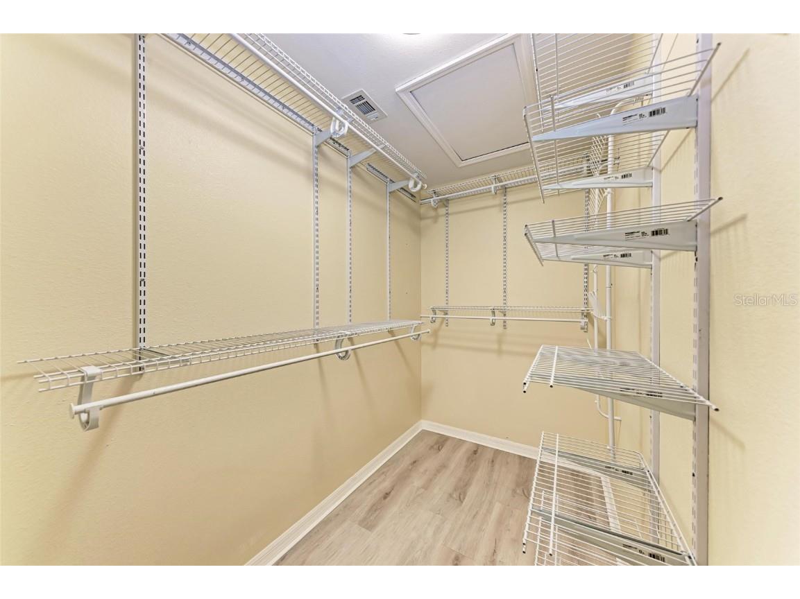 5633 Monte Rosso Road Sarasota FL 34243 TB8425275 image24