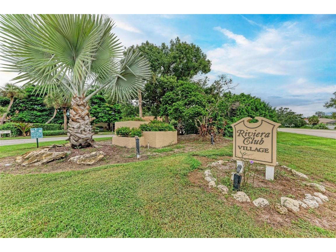 5633 Monte Rosso Road Sarasota FL 34243 TB8425275 image44