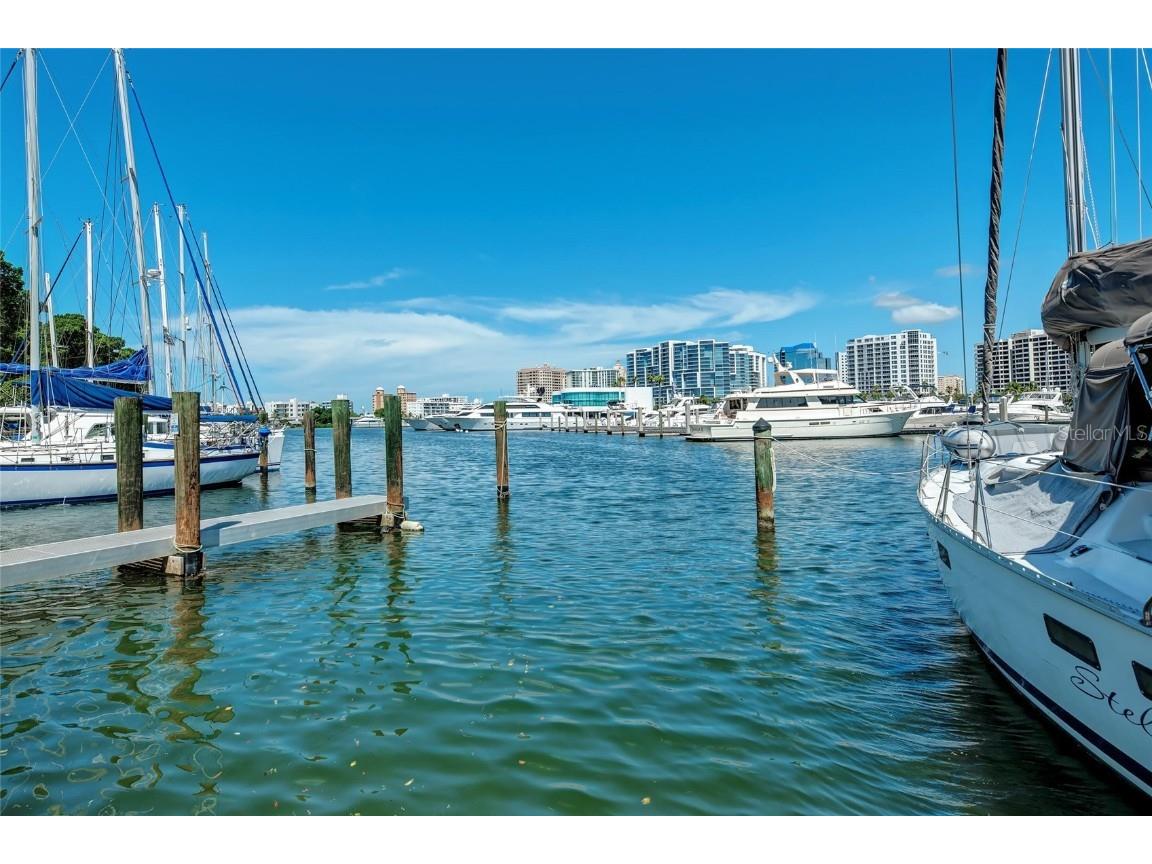 5633 Monte Rosso Road Sarasota FL 34243 TB8425275 image61