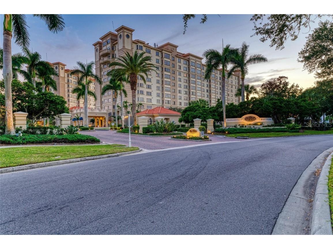 5633 Monte Rosso Road Sarasota FL 34243 TB8425275 image70