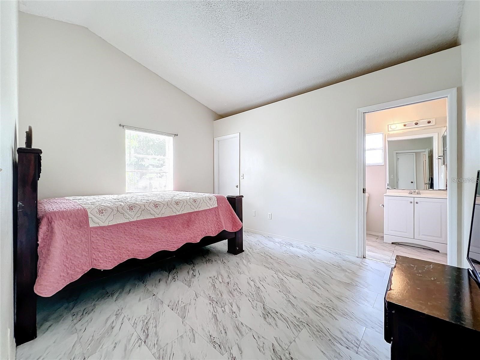 5633 Piney Ridge Drive Orlando FL 32808 O6276278 image9