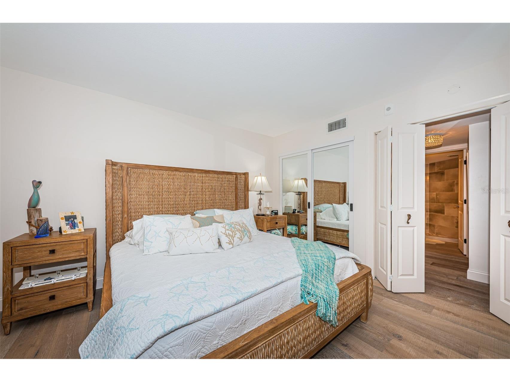 5633 Puerta Del Sol Boulevard S #103 Saint Petersburg FL 33715 - BOCA CIEGA BAY TB8460274 image21