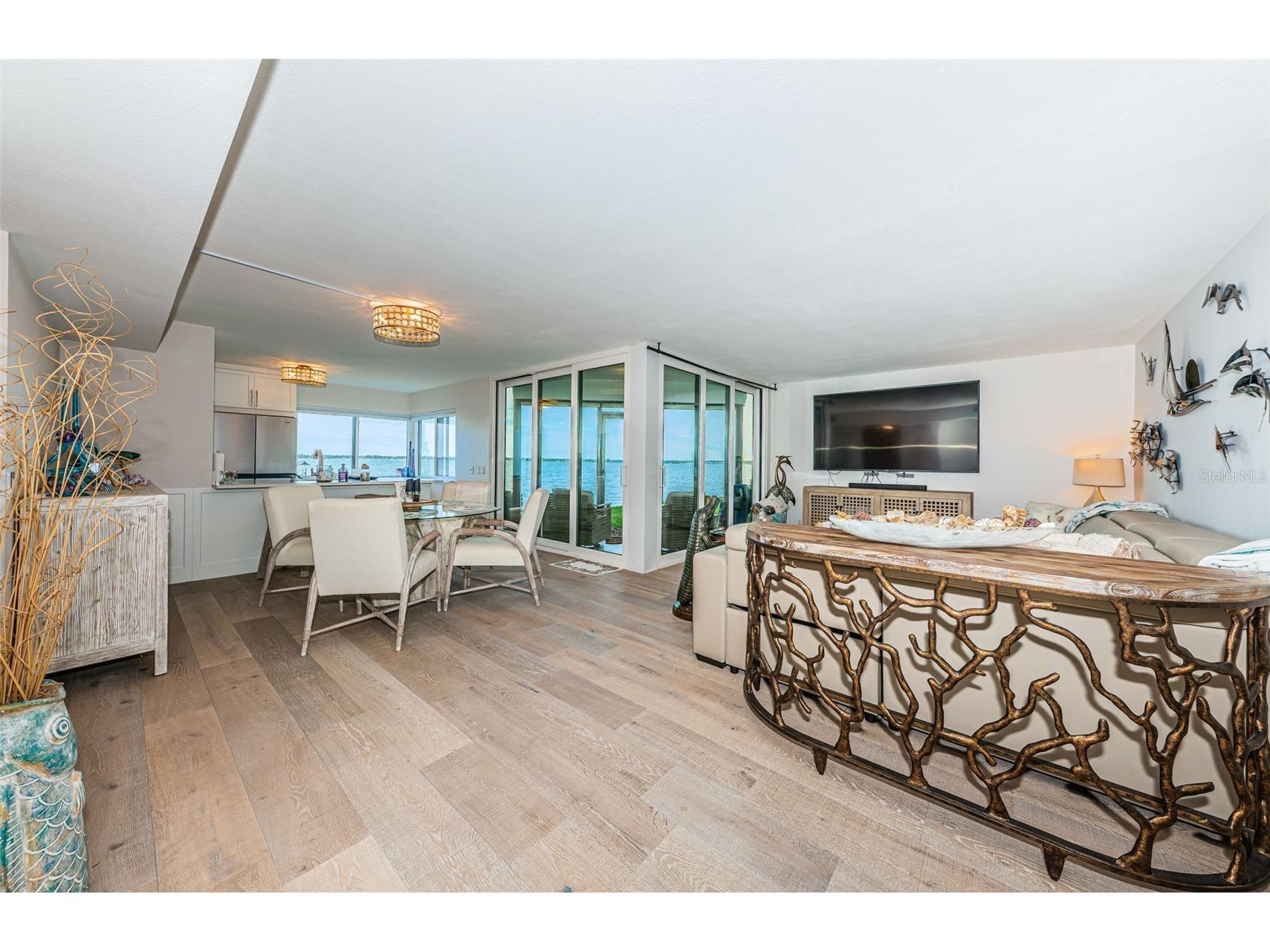 5633 Puerta Del Sol Boulevard S #103 Saint Petersburg FL 33715 - BOCA CIEGA BAY TB8460274 image3