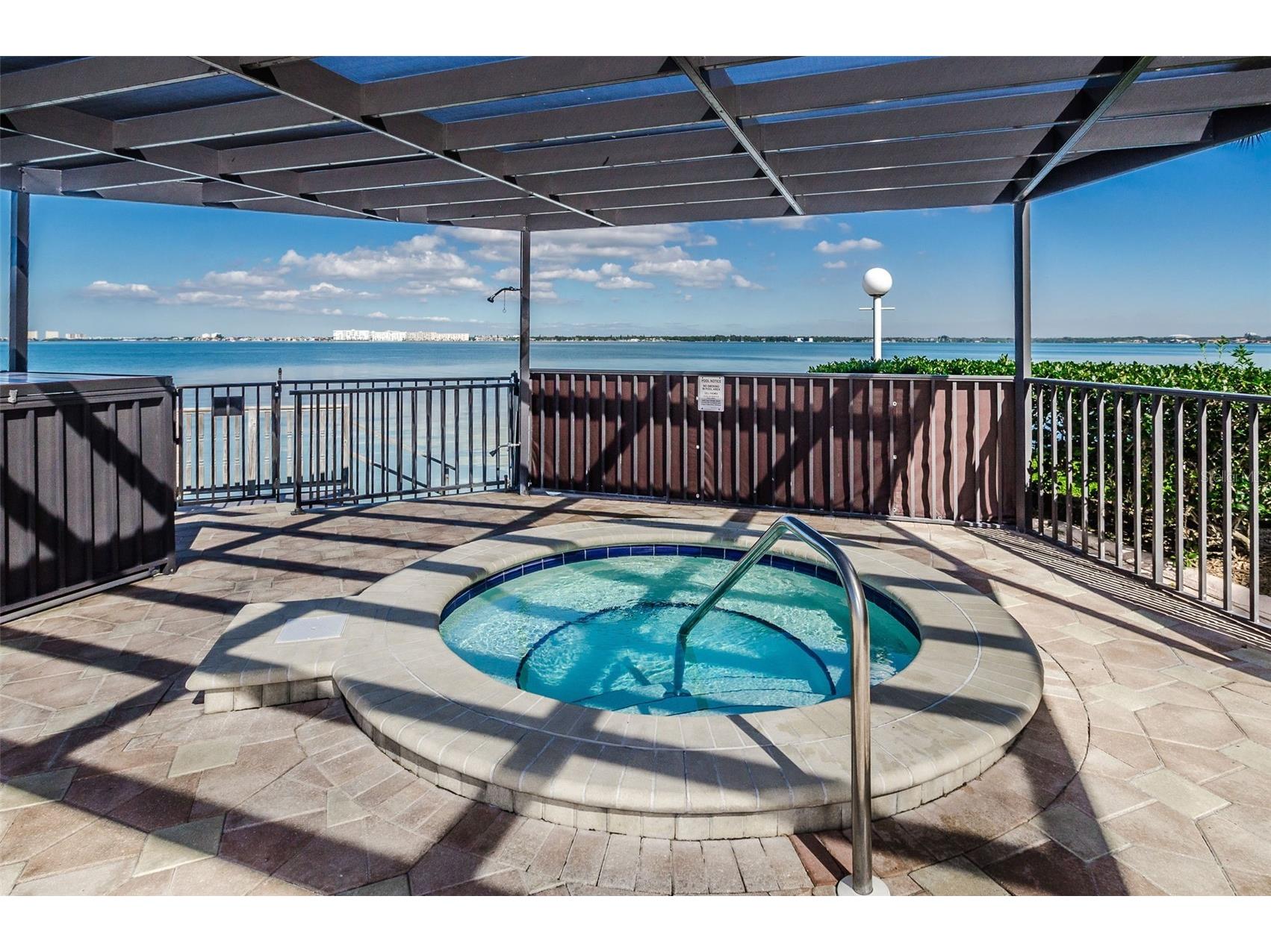 5633 Puerta Del Sol Boulevard S #103 Saint Petersburg FL 33715 - BOCA CIEGA BAY TB8460274 image33