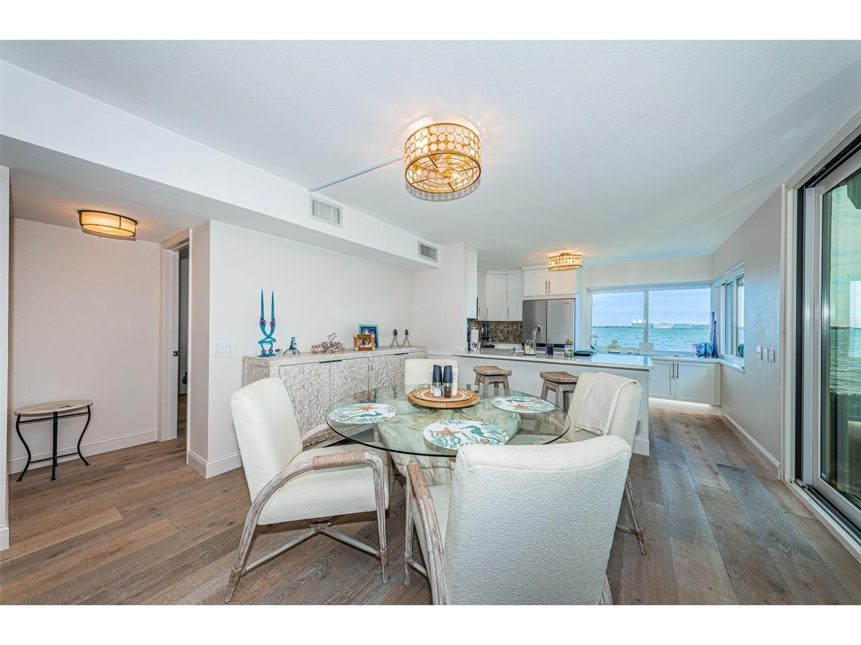 5633 Puerta Del Sol Boulevard S #103 Saint Petersburg FL 33715 - BOCA CIEGA BAY TB8460274 image5