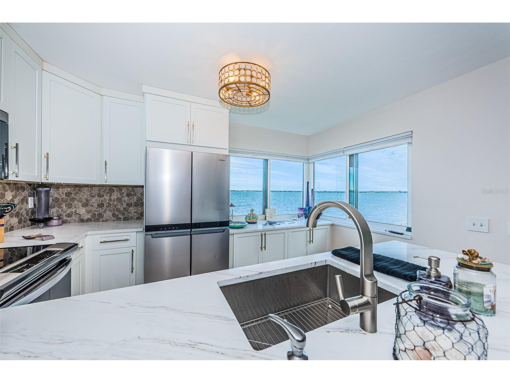 5633 Puerta Del Sol Boulevard S #103 Saint Petersburg FL 33715 - BOCA CIEGA BAY TB8460274 image8