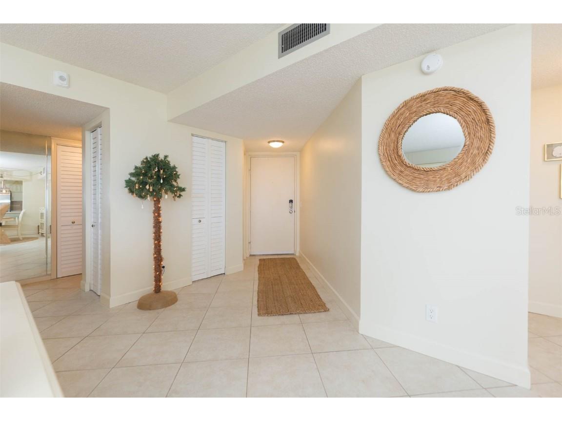 5633 Puerta Del Sol Boulevard S #203 Saint Petersburg FL 33715 TB8435016 image14