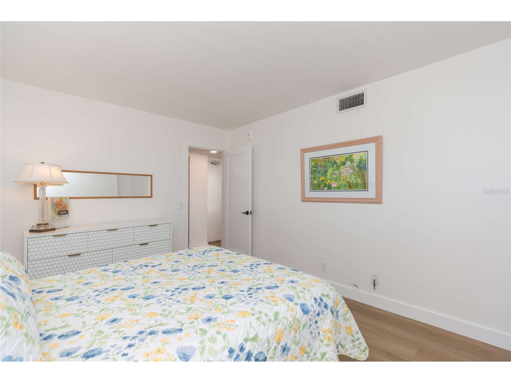 5633 Puerta Del Sol Boulevard S #204 Saint Petersburg FL 33715 TB8482918 image17