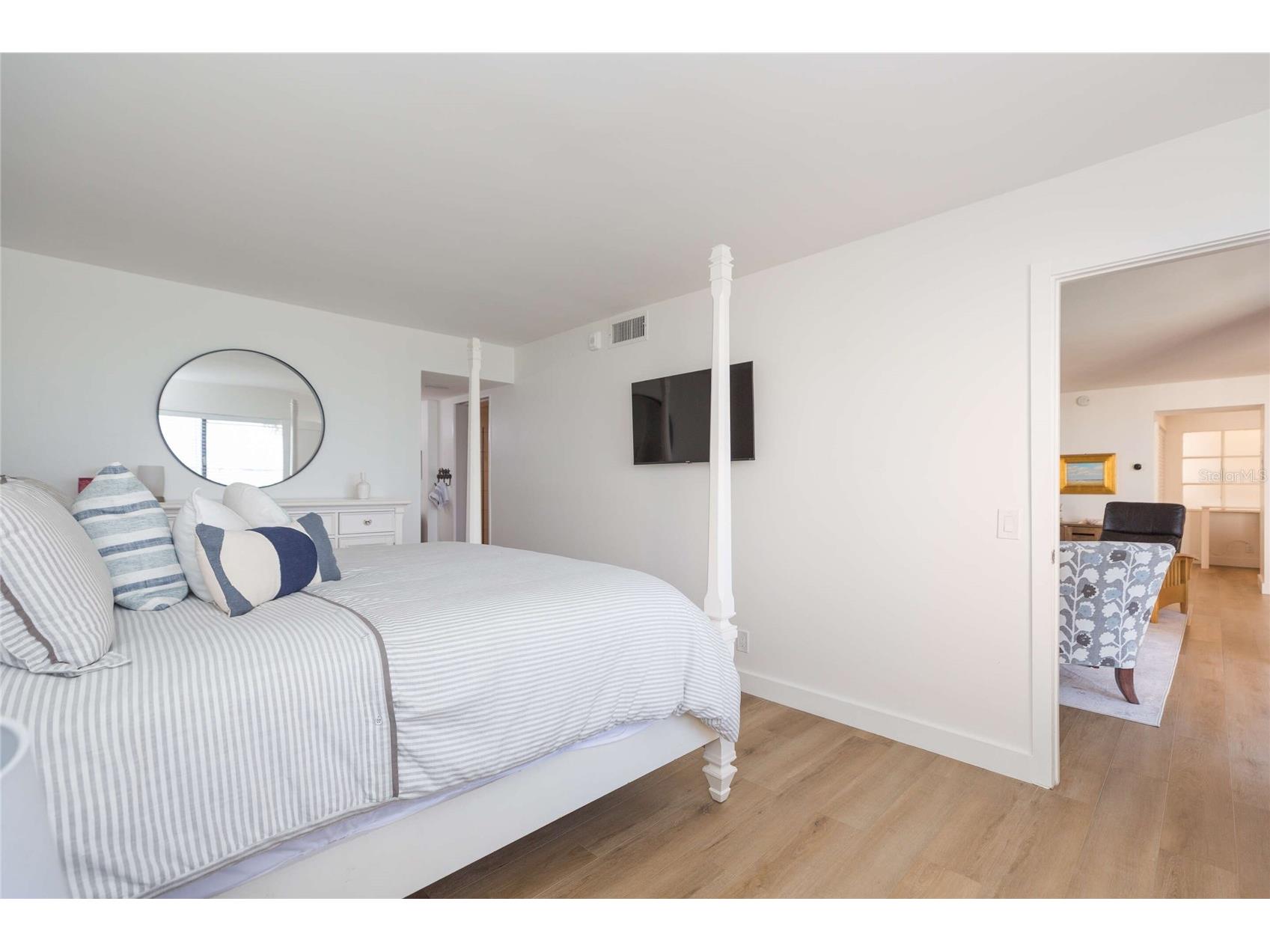 5633 Puerta Del Sol Boulevard S #204 Saint Petersburg FL 33715 TB8482918 image19