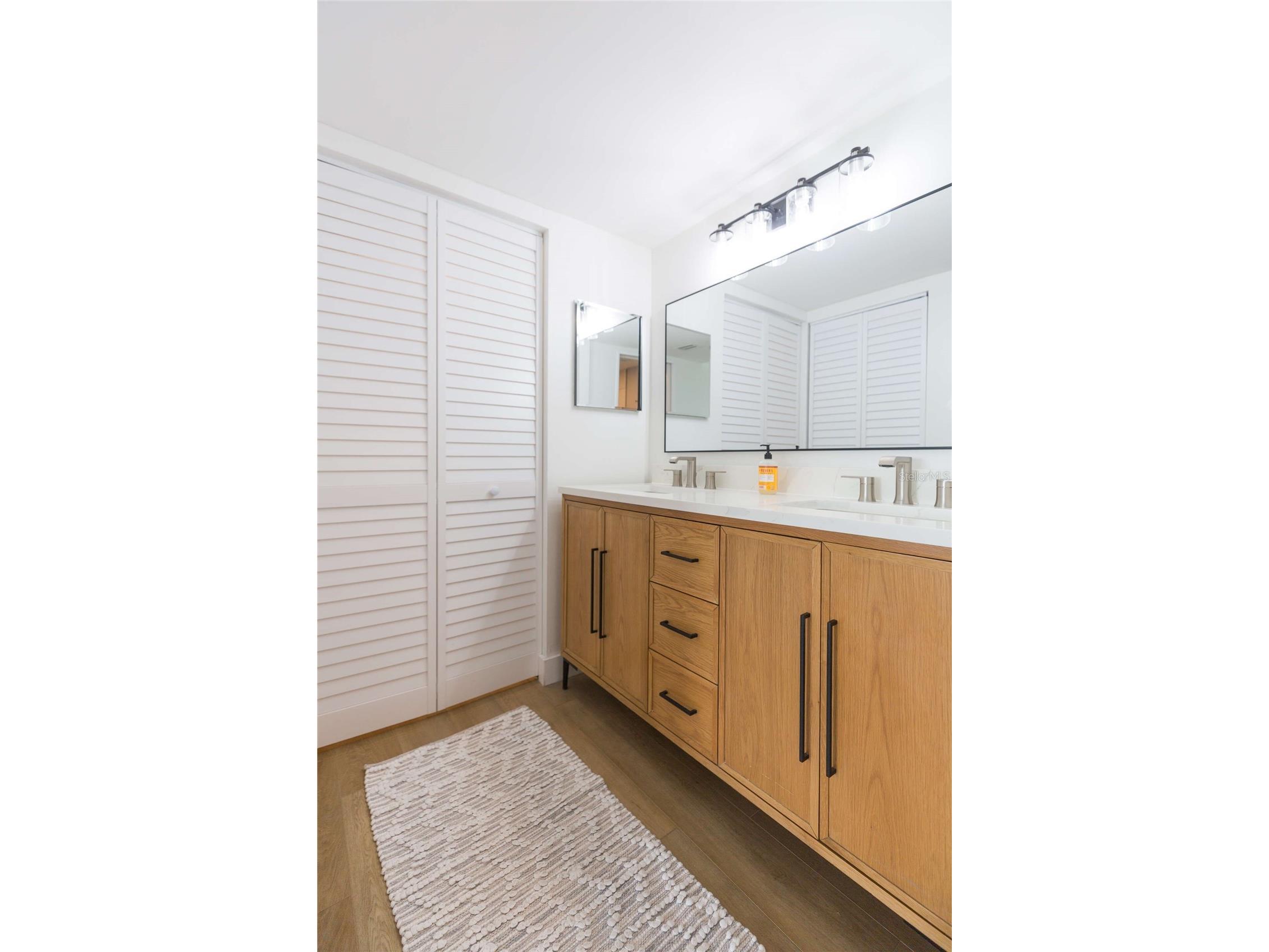 5633 Puerta Del Sol Boulevard S #204 Saint Petersburg FL 33715 TB8482918 image27