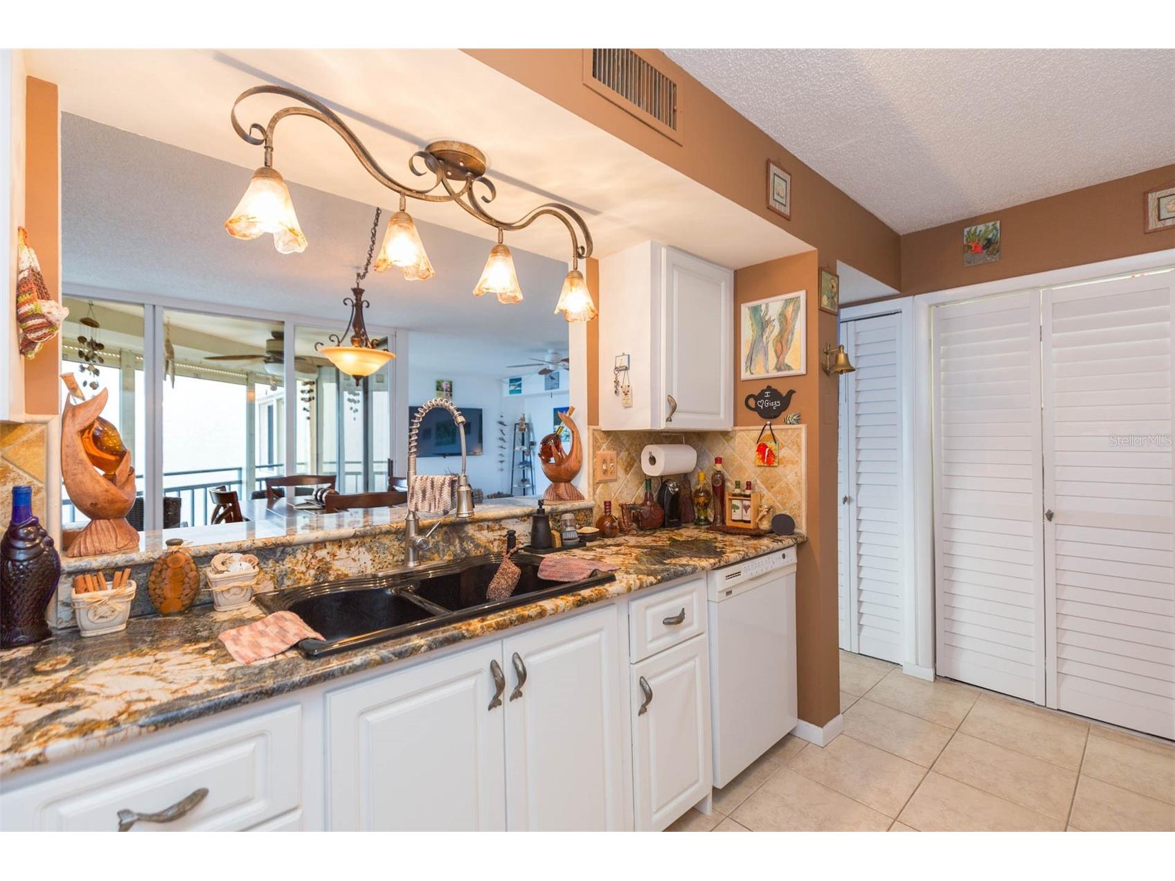 5633 Puerta Del Sol Boulevard S #208 Saint Petersburg FL 33715 TB8466805 image5